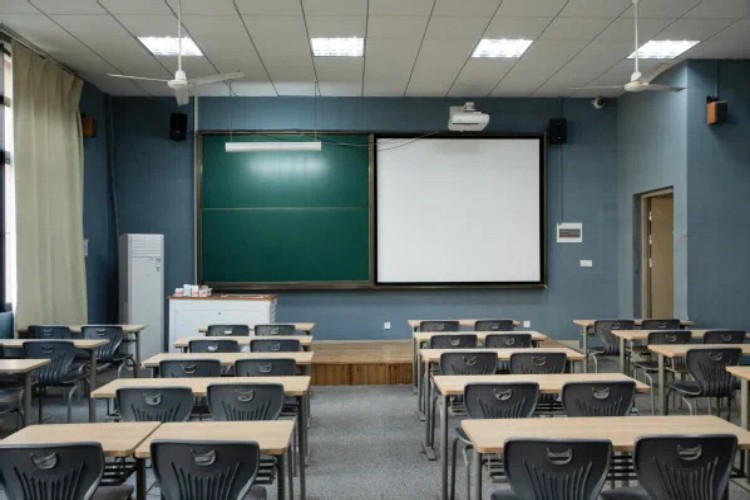 上海研途考研小区环境图