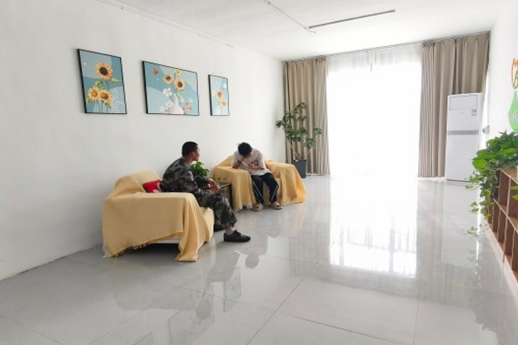 河南华心教育校区环境图