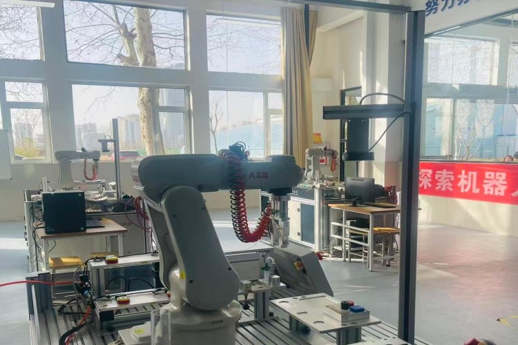 青岛日森教育校园环境图