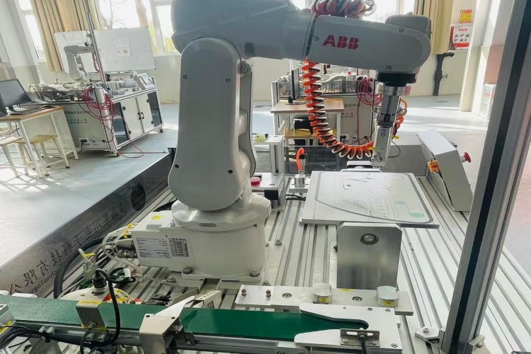 青岛日森教育校园环境图