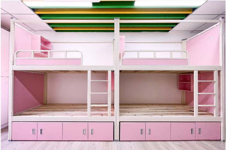 成都赫彩化妆学校