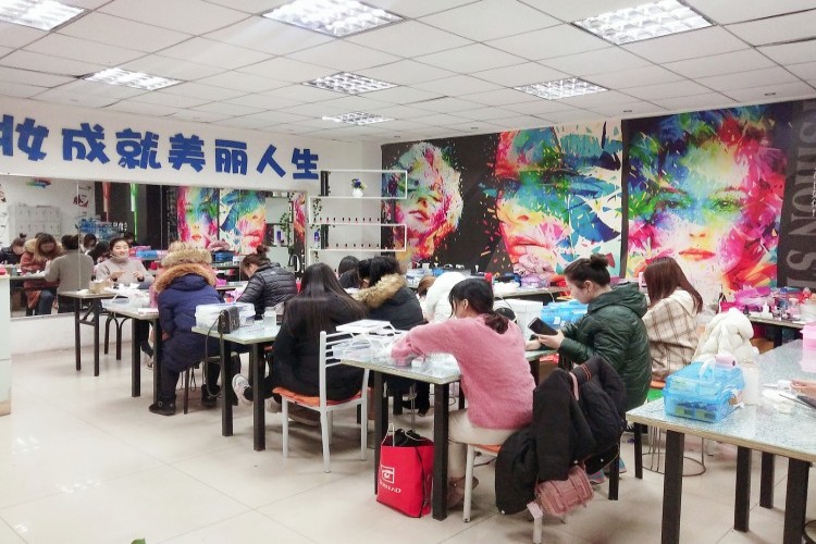 咸阳市艺尚美业智慧美校校区环境图片