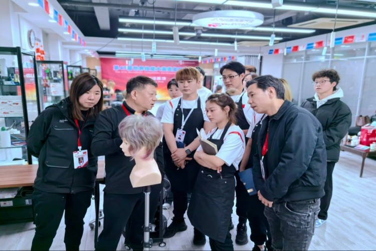 咸阳市艺尚美业智慧美校校区环境图片