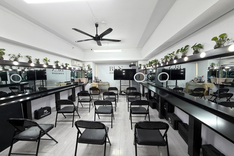 宁夏倍莱妮化妆培训学校校区环境图片