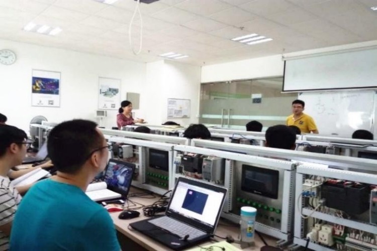 深圳启程自动化培训环境图