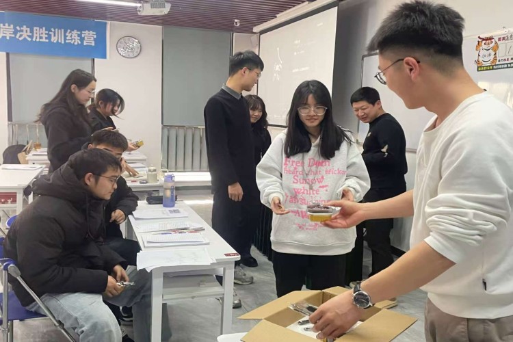 河北政易教育校区环境图