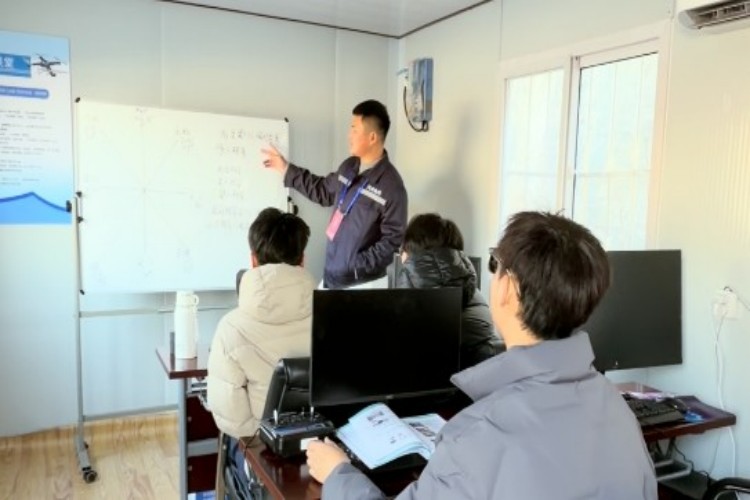 山东问清航空无人机培训基地
