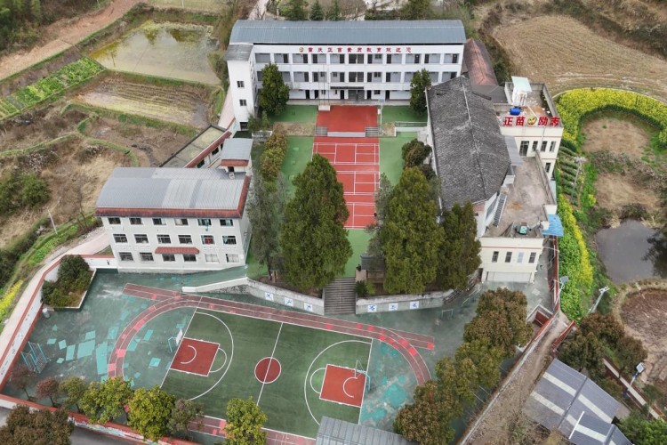 重庆正本素质教育校区环境图