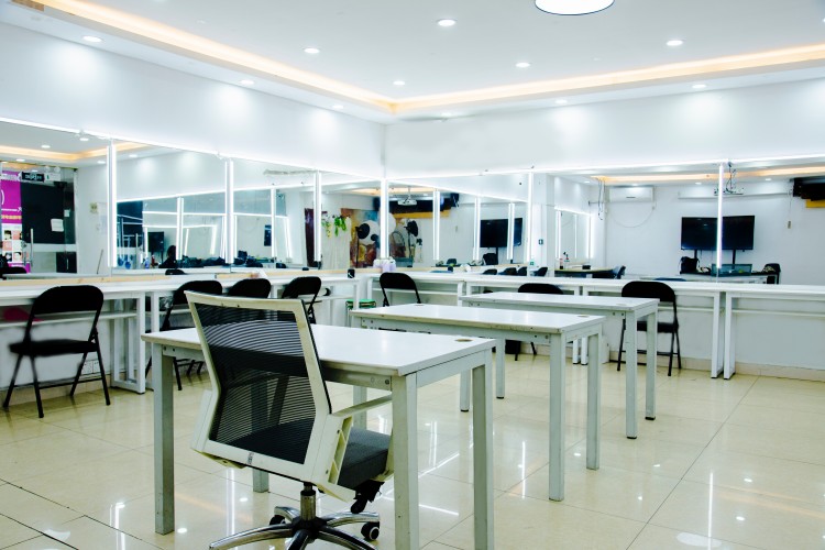 艺丽美妆学校校区环境图片