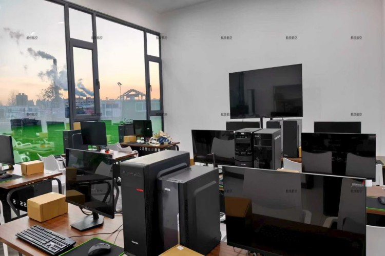 山西航佳无人机校区环境图片