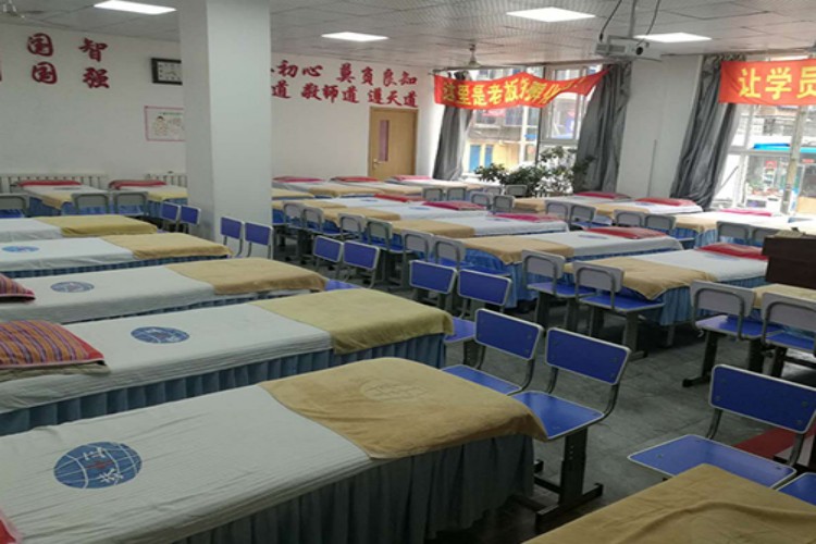 大连蔡洋中医校区环境图