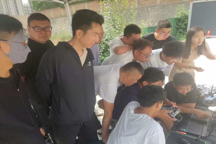 山西迅鹰无人机环境图
