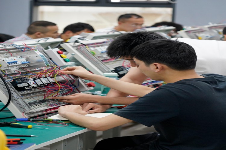 郑州优星图教育学习环境