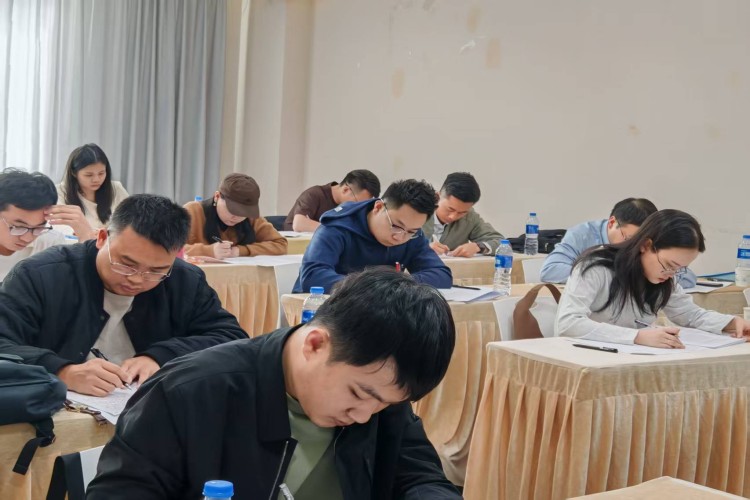 深圳世博教育