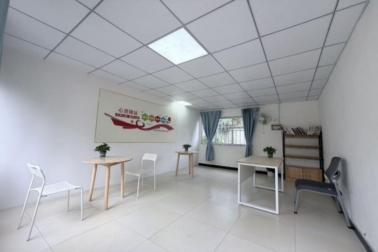 成都规禾苑教育环境图