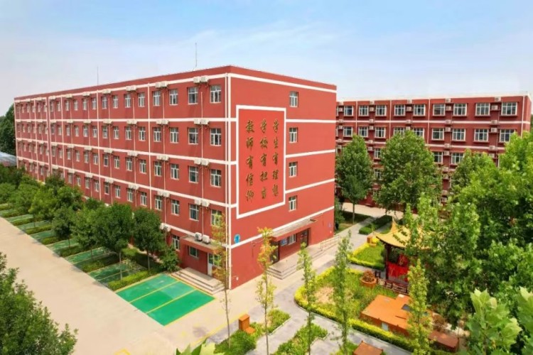 衡水志华实验中学学校环境