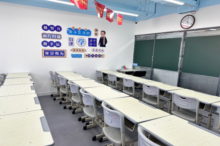 山西华英教育环境图