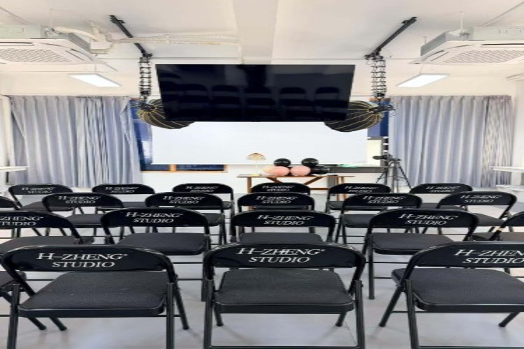 瀚正造型影视化妆学校学校环境