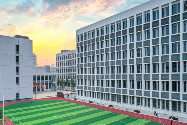 武汉信息工程职业学校环境图