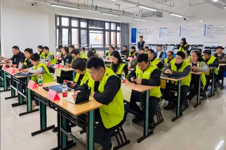 江苏盈航航空科技环境图