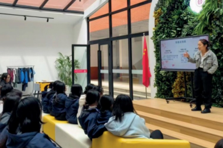 上海博达学校校区环境图