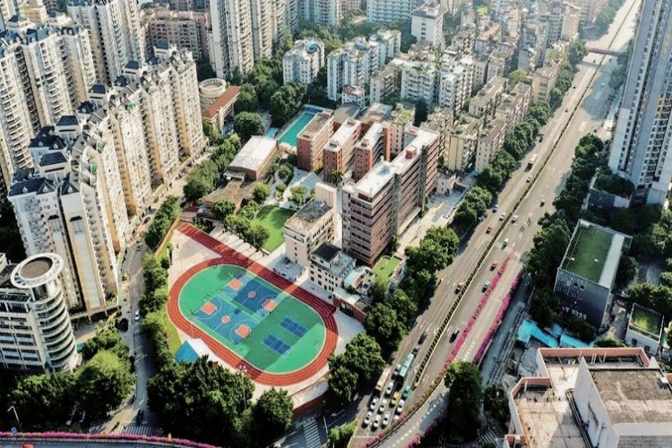 广州侨升复读学校环境图