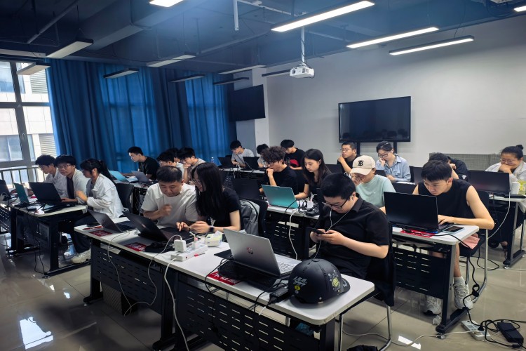郑州融翔数字科技