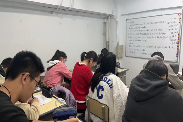 天津一耀优学教育上课