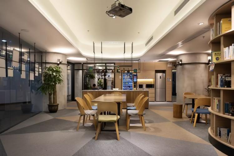 广东快乐国际多语种培训