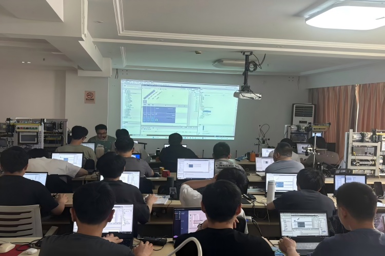 杭州拓达自动化培训学校