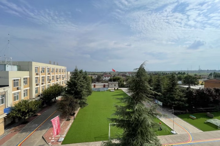 陕西明朗素质教育基地