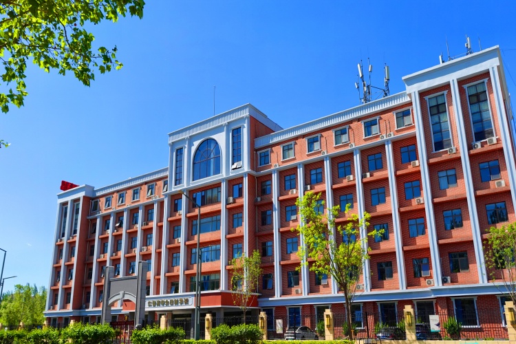 山西仁智高考全日制学校