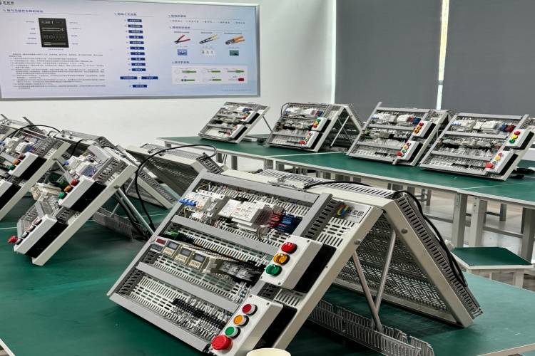 郑州优星图教育