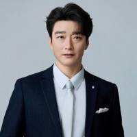 咸阳市艺尚美业智慧美校